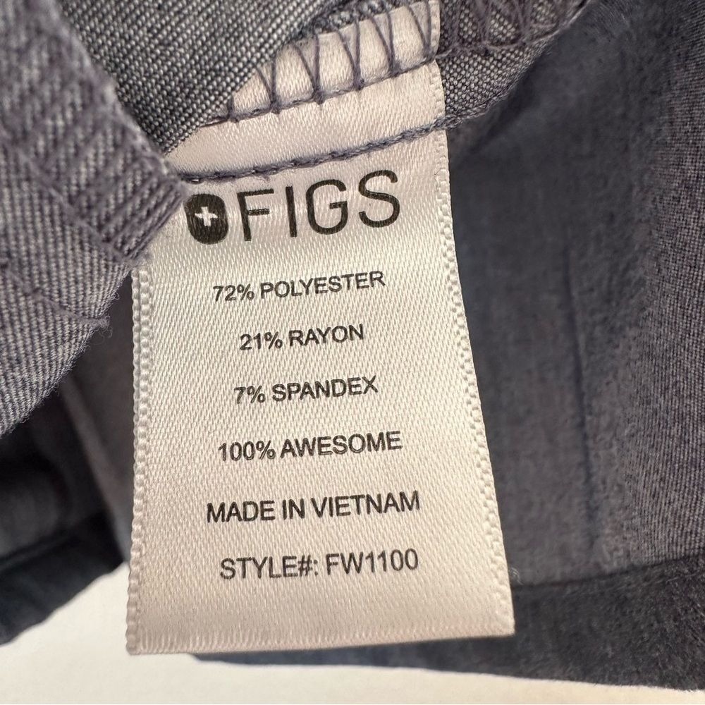 Figs Casma three pocket scrub top Graphite Size XXL Like Excellent Condition - Picture 8 of 10